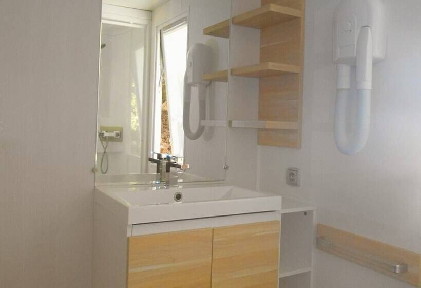 ホテル Camping La Pinatelle