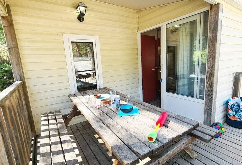 ホテル Camping La Pinatelle