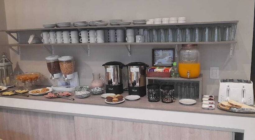 هتل Caseros Salta