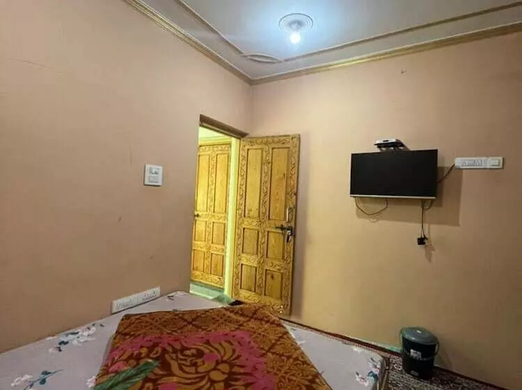 ホテル Crown Palace