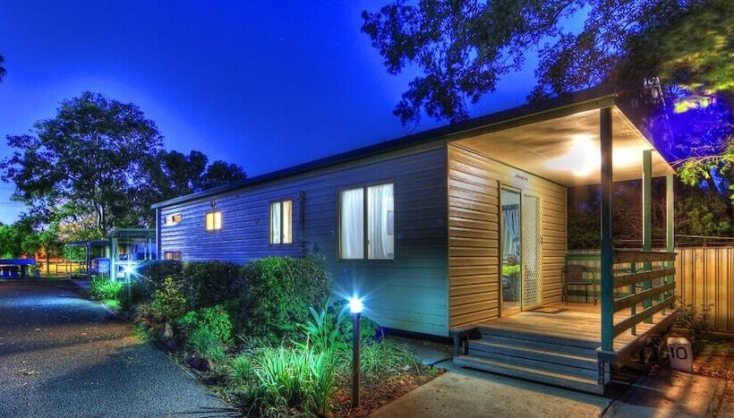 فندق Highway Tourist Village