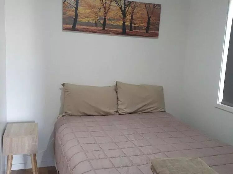 ホテル Highway Tourist Village