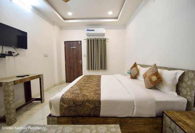 Отель Keshav Residency