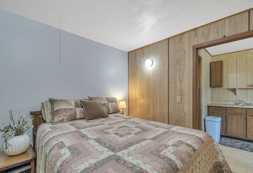 호텔 Long Lake Lodge