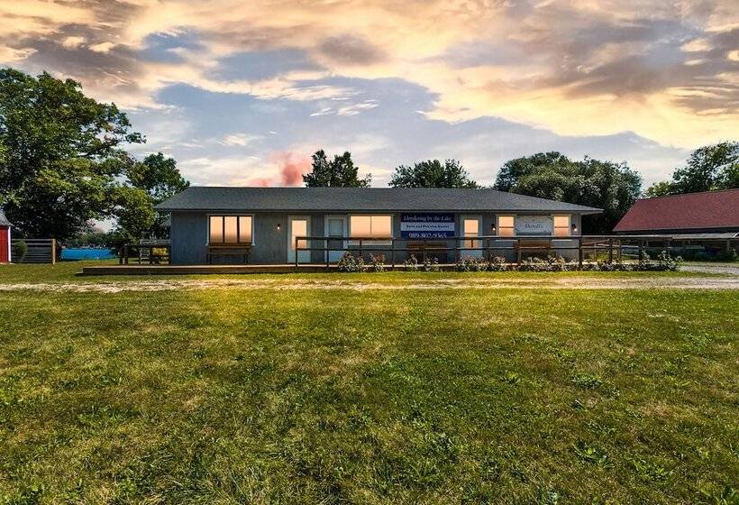 호텔 Long Lake Lodge