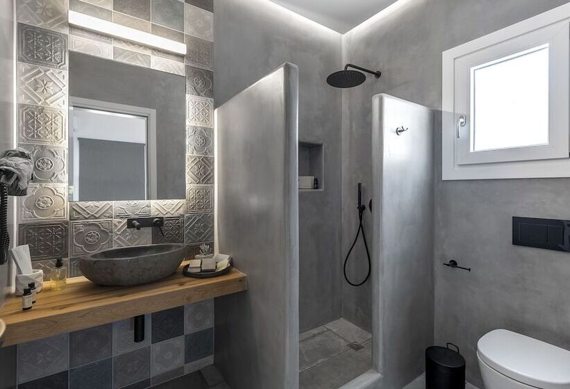 בית מלון כפרי Manesis Suites