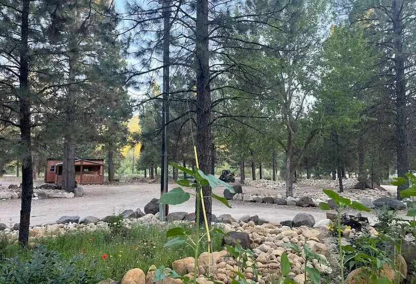 田舎風ホテル Majestic Mountain Ranch