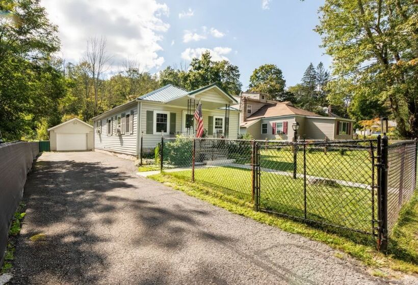 乡村酒店 The Artist Studio Loft Inc