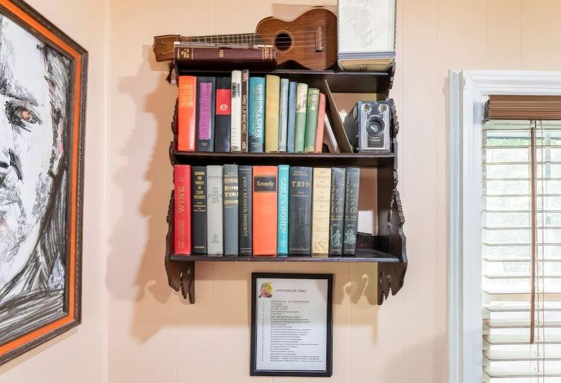 乡村酒店 The Artist Studio Loft Inc