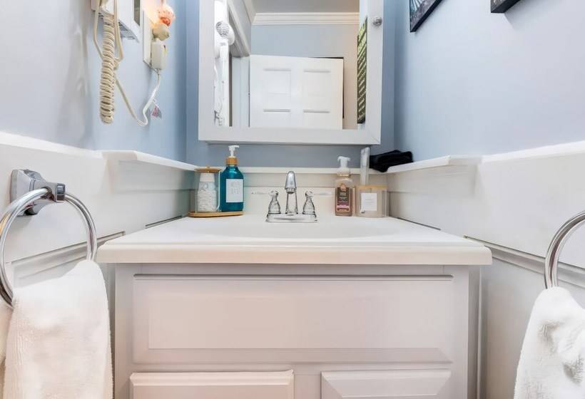 乡村酒店 The Artist Studio Loft Inc