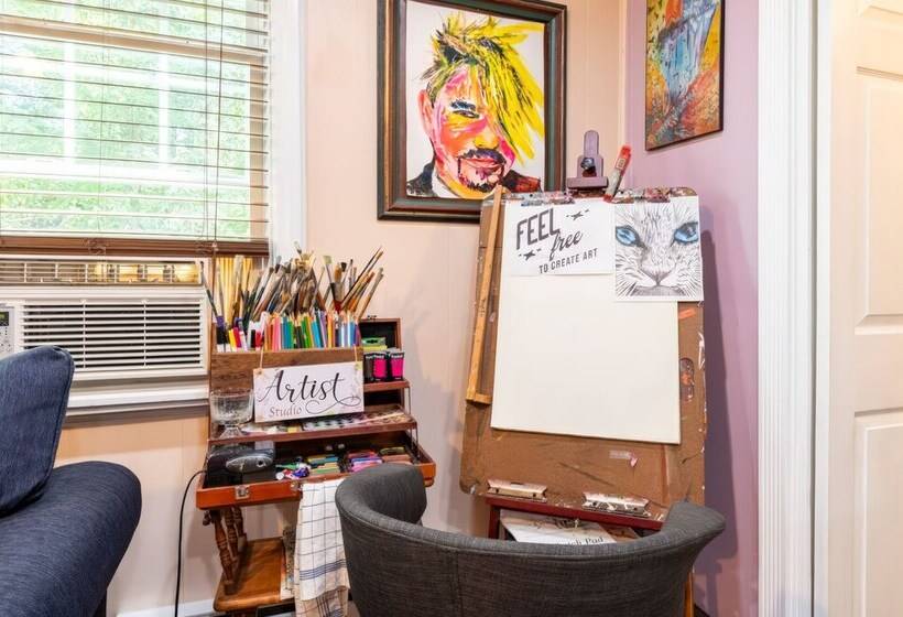 乡村酒店 The Artist Studio Loft Inc