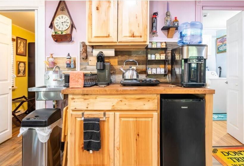 乡村酒店 The Artist Studio Loft Inc