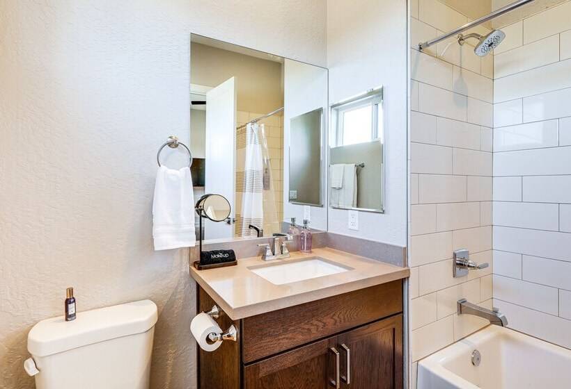 Idyllic Flagstaff Home W/ Grill: 3 Mi To Downtown!