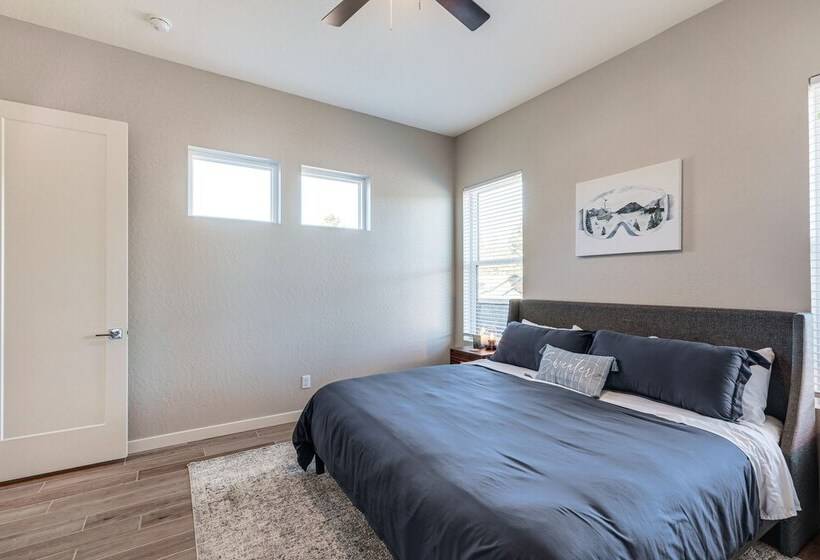 Idyllic Flagstaff Home W/ Grill: 3 Mi To Downtown!
