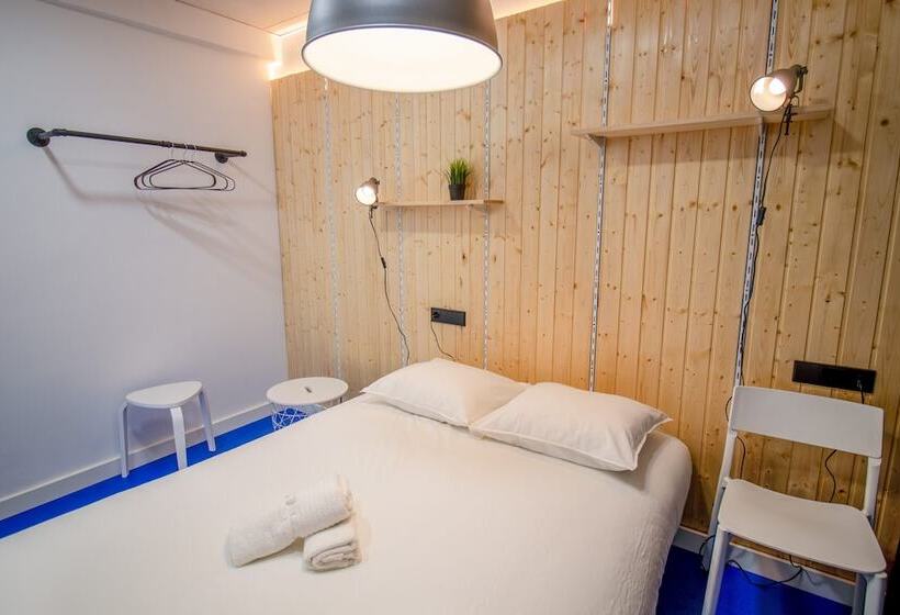 Koala Hostel Mercado