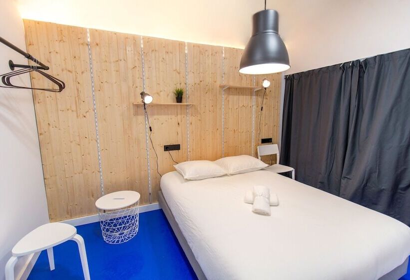 Koala Hostel Mercado