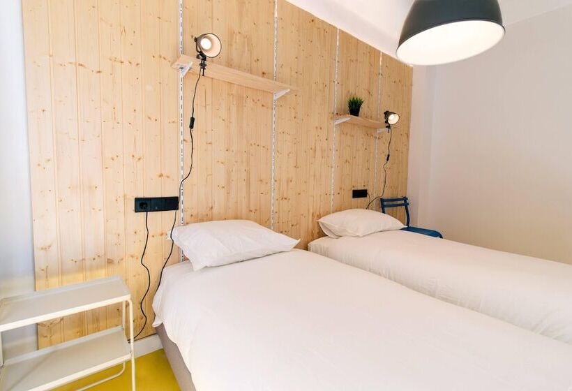 Koala Hostel Mercado