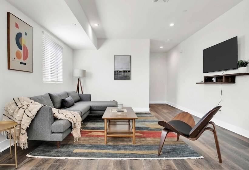 La Prime By Avantstay Rooftop Deck Near Staples