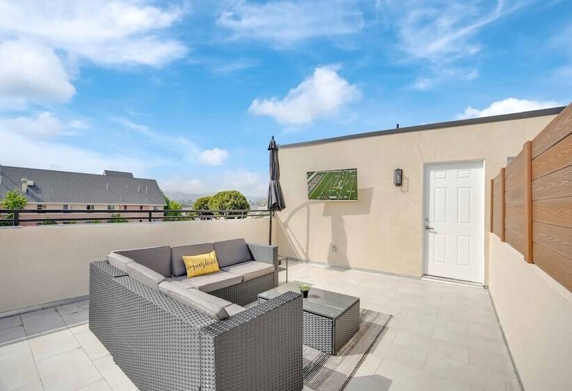 La Prime By Avantstay Rooftop Deck Near Staples