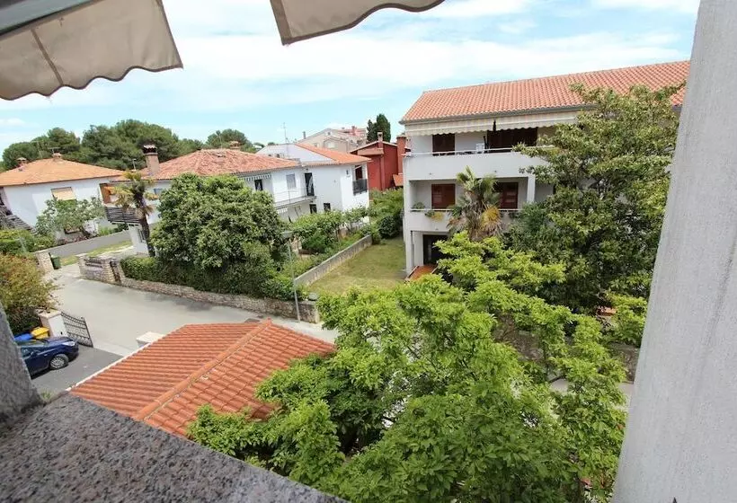 Majatalo Apartments And Rooms Dino