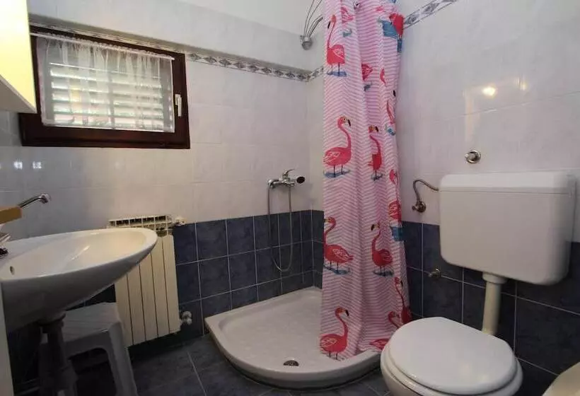 Majatalo Apartments And Rooms Dino