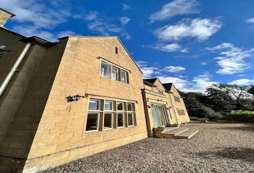 Majatalo Maryhill House