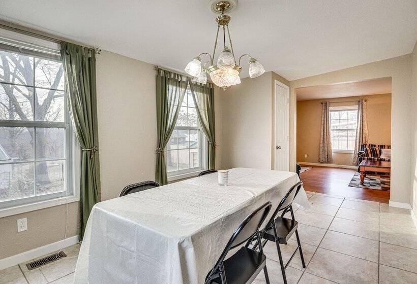 Furnished Deck: Pet Friendly Home In Warsaw