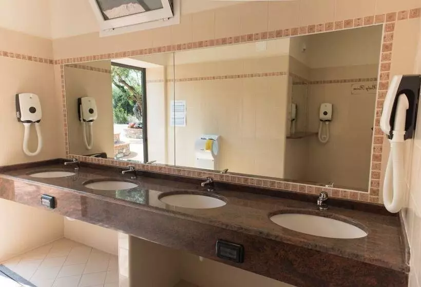 Lomakeskus Villaggio Edy