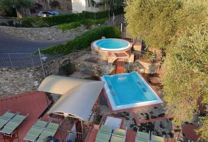 Lomakeskus Villaggio Edy