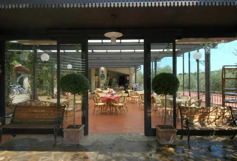 Lomakeskus Villaggio Edy