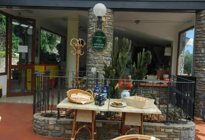 Lomakeskus Villaggio Edy