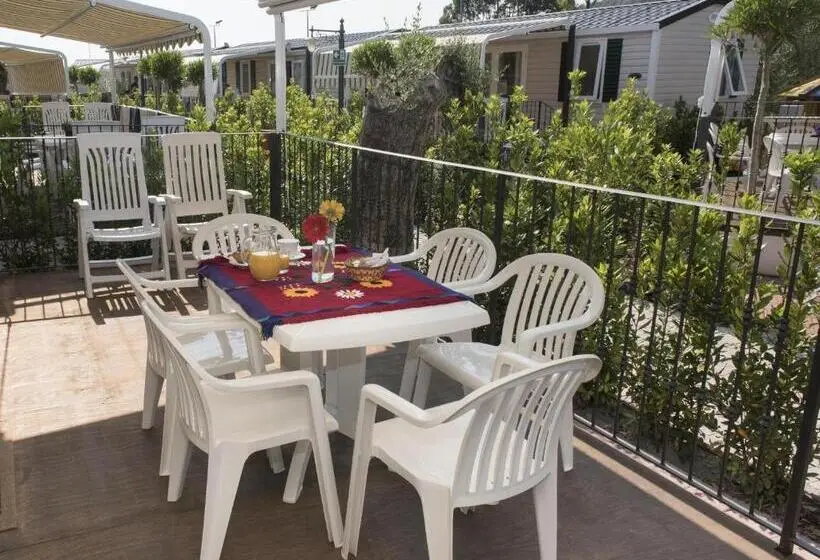 Lomakeskus Villaggio Edy