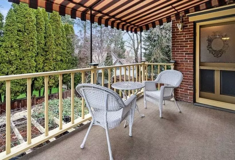 The Orth House Inn By Remotion