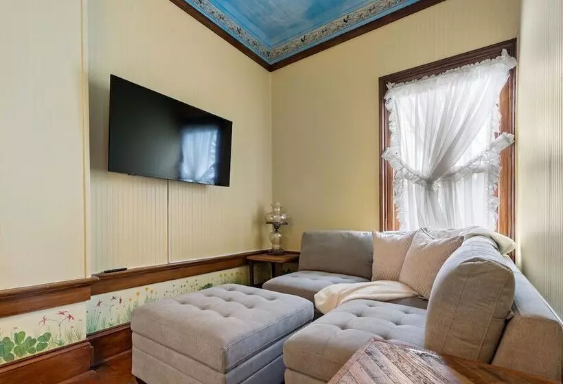 The Orth House Inn By Remotion