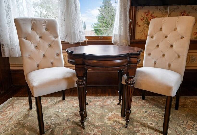 The Orth House Inn By Remotion