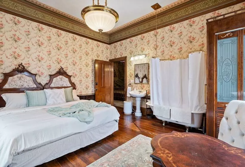 The Orth House Inn By Remotion