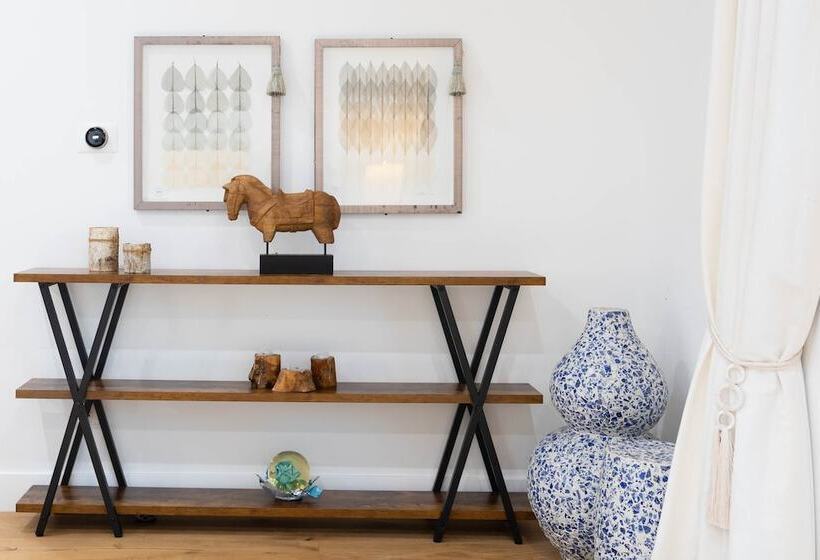 Wellesley By Avantstay 2 Miles To Beach