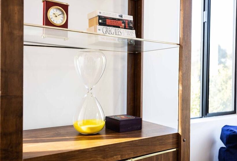 Wellesley By Avantstay 2 Miles To Beach