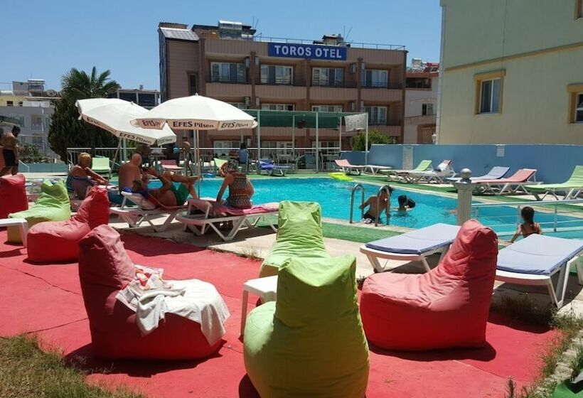 هتل Toros