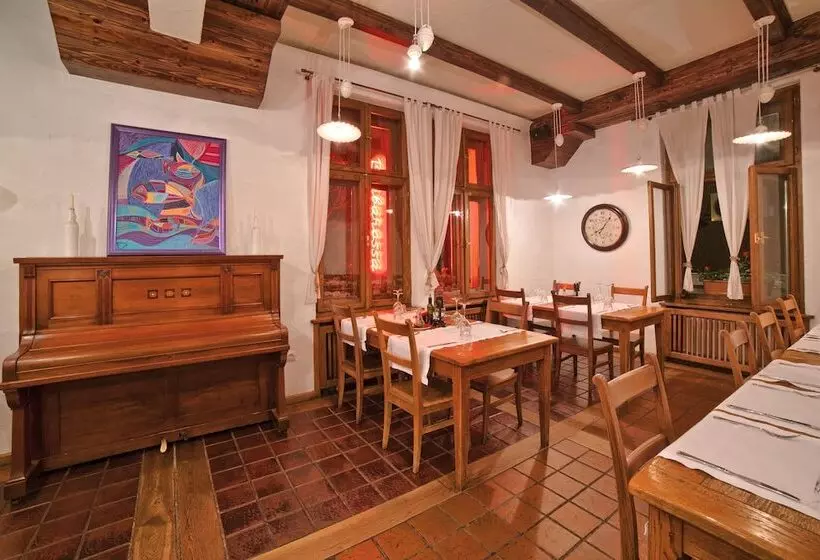 Albergue Guest House 32