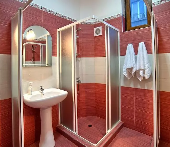 Albergue Guest House 32