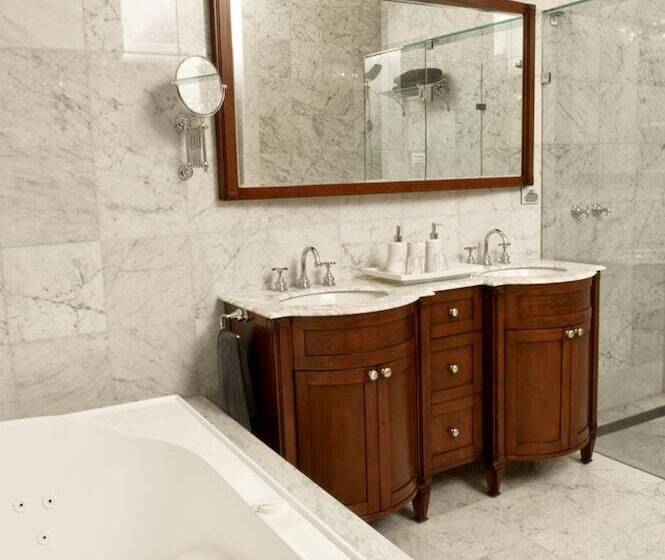 צימר Freeman On Ford