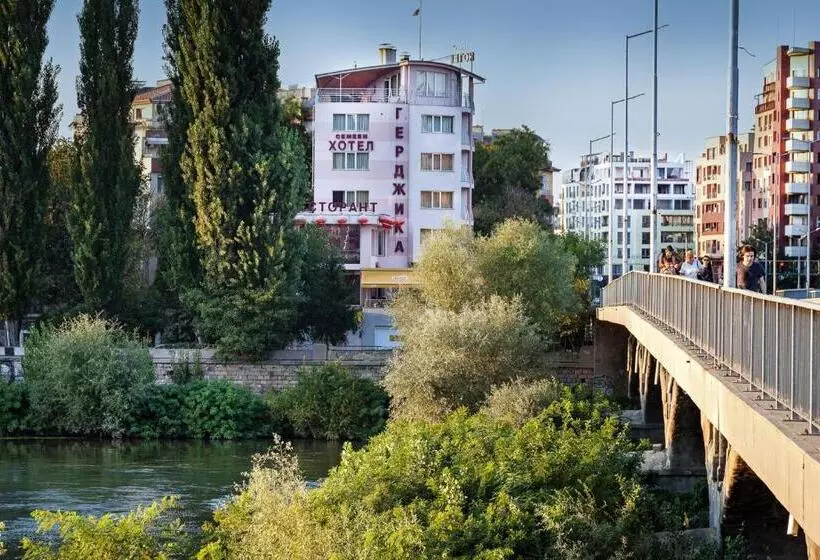 Family Hotel Gerdjika