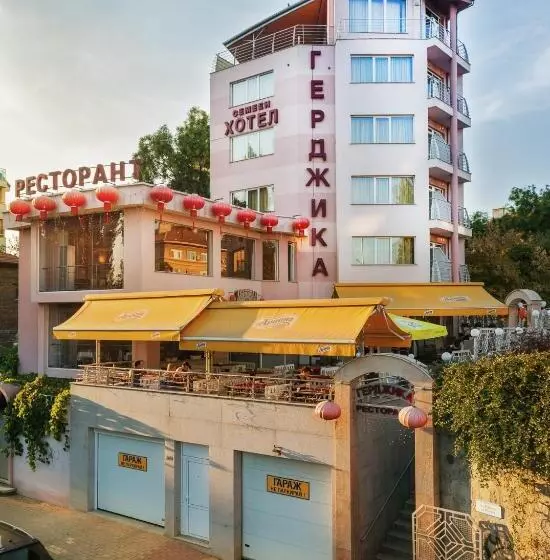 Family Hotel Gerdjika
