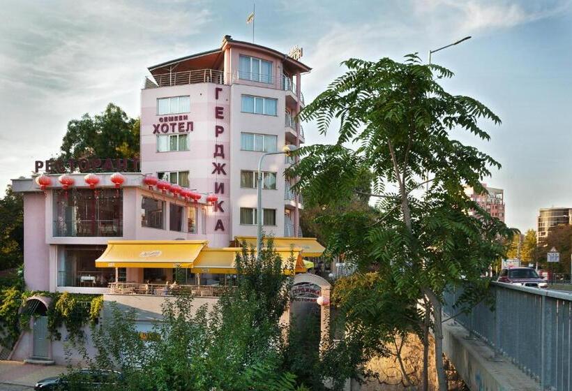 Family Hotel Gerdjika