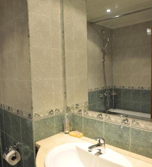 Hotel семеен хотел сокол