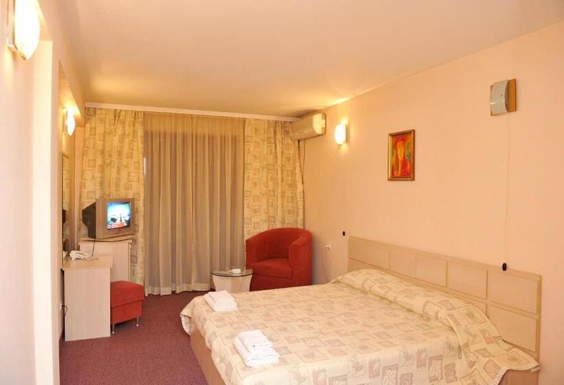 Hotel семеен хотел сокол