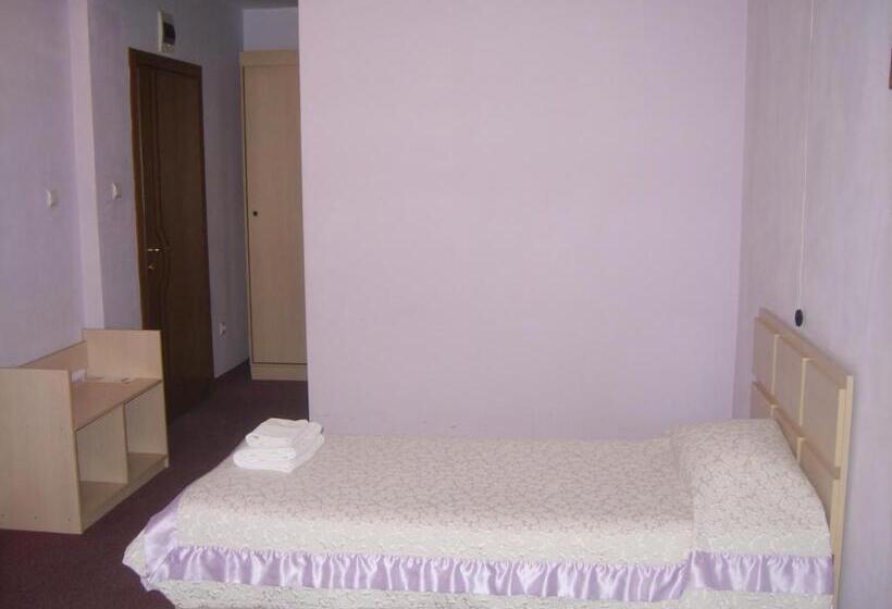 Hotel семеен хотел сокол