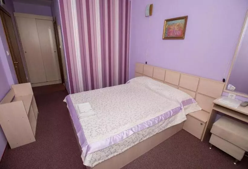 هتل семеен хотел сокол