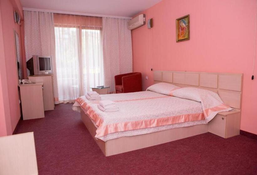 Hotel семеен хотел сокол